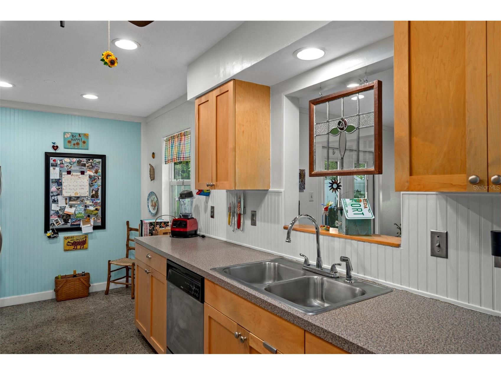 818 Wilkie Street Dunedin FL 34698 TB8515771 image17