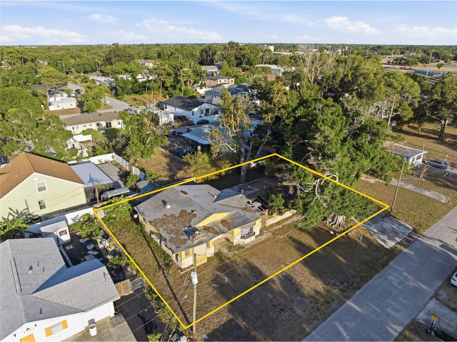 8181 61st Lane N Pinellas Park FL 33781 TB8520980 image1