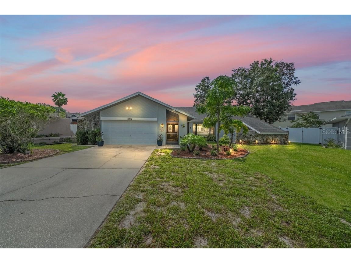 8181 Omaha Circle Spring Hill FL 34606 W7857207 image1