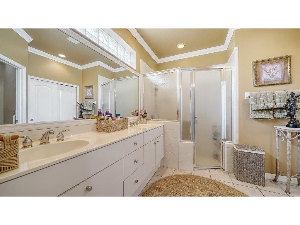 8183 Nice Way Sarasota FL 34238 A4681829 image38
