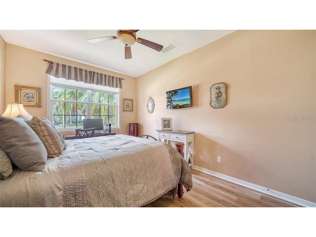 8183 Nice Way Sarasota FL 34238 A4681829 image41