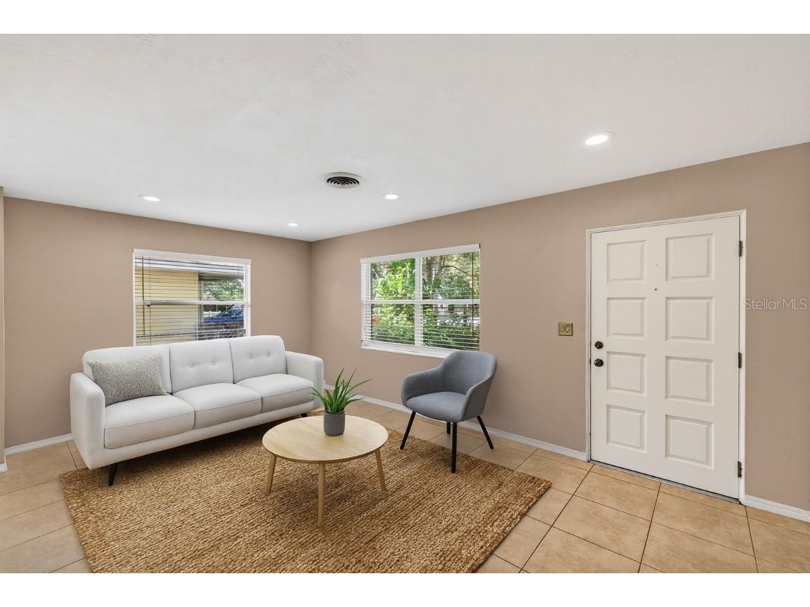 8184 24th Avenue N Saint Petersburg FL 33710 TB8453458 image5