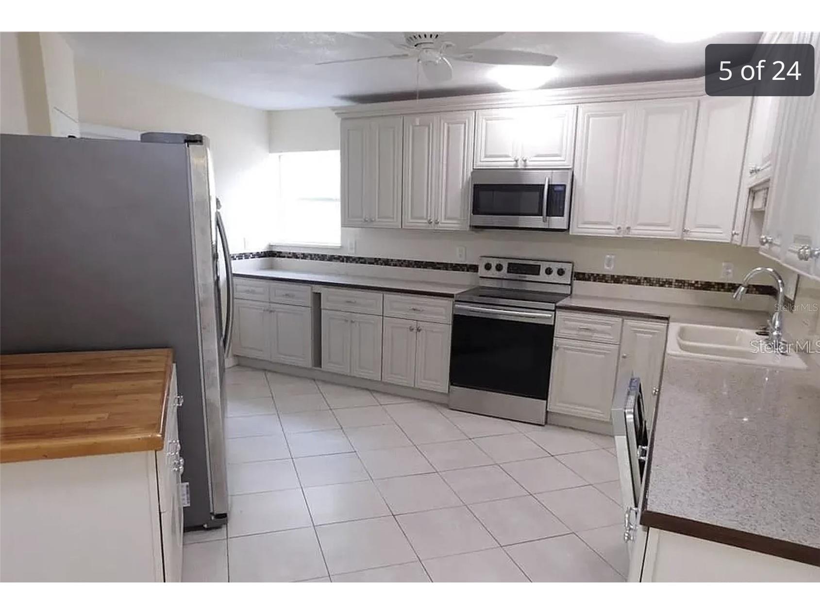 8185 Longbay Boulevard Sarasota FL 34243 A4677562 image6