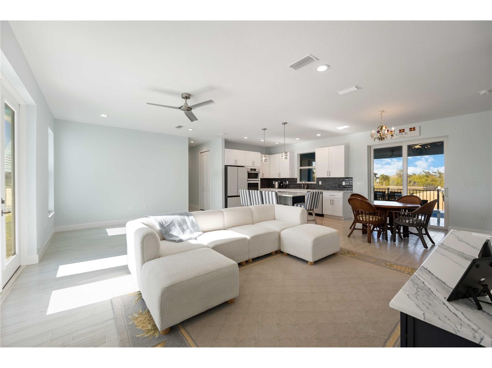 8186 Arlewood Circle Port Charlotte FL 33981 - MARGO WATERWAY D6145340 image10