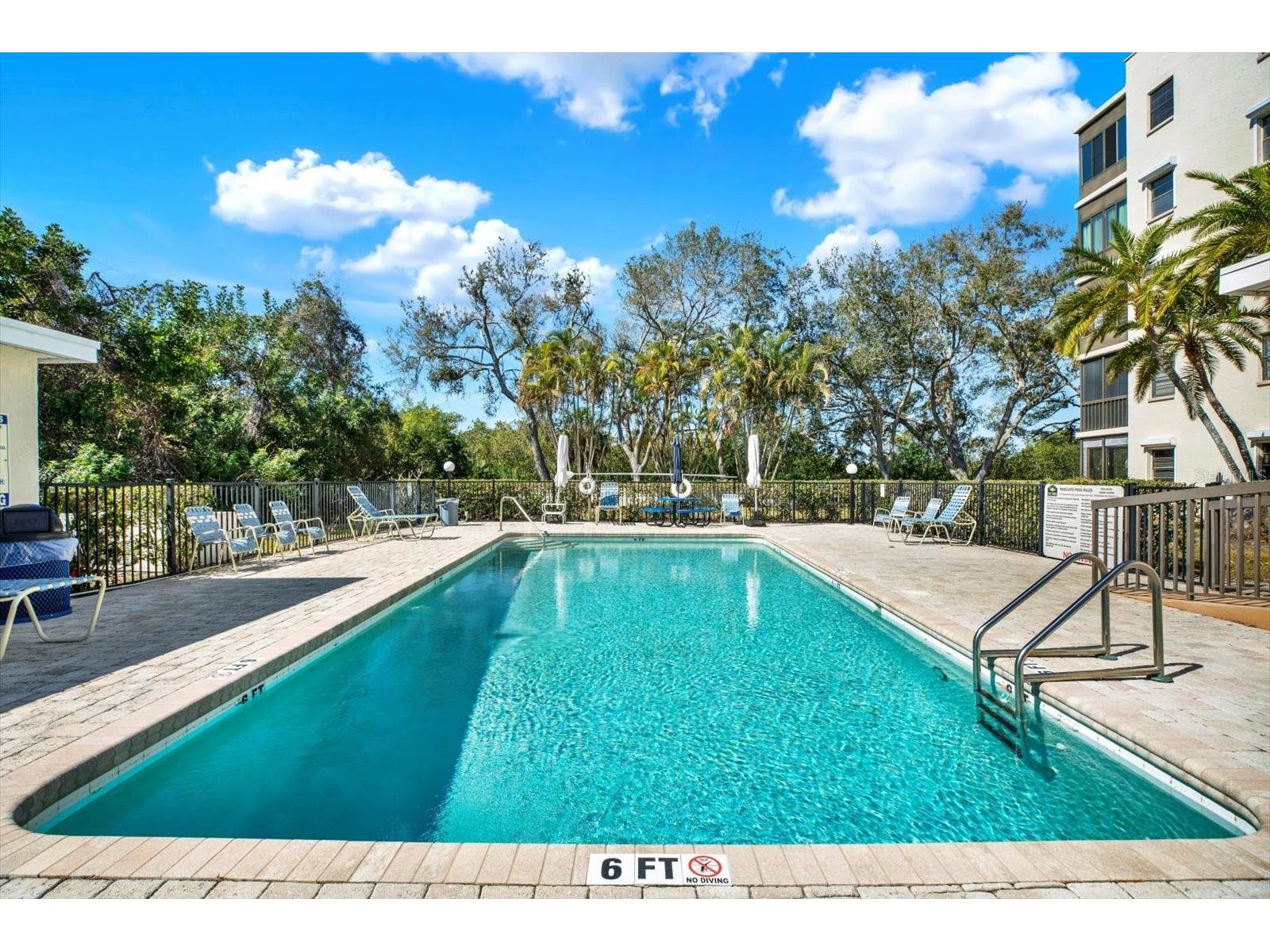 8186 Terrace Garden Drive N #601 Saint Petersburg FL 33709 TB8485554 image25