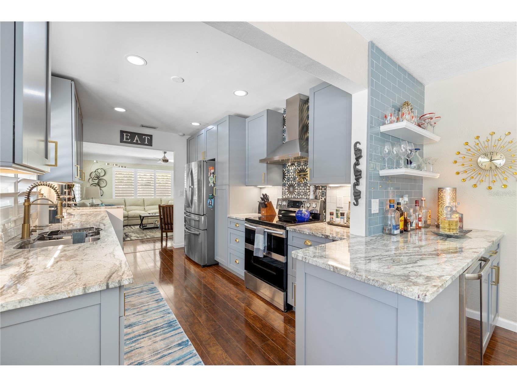 8187 23rd Avenue N Saint Petersburg FL 33710 TB8503645 image5
