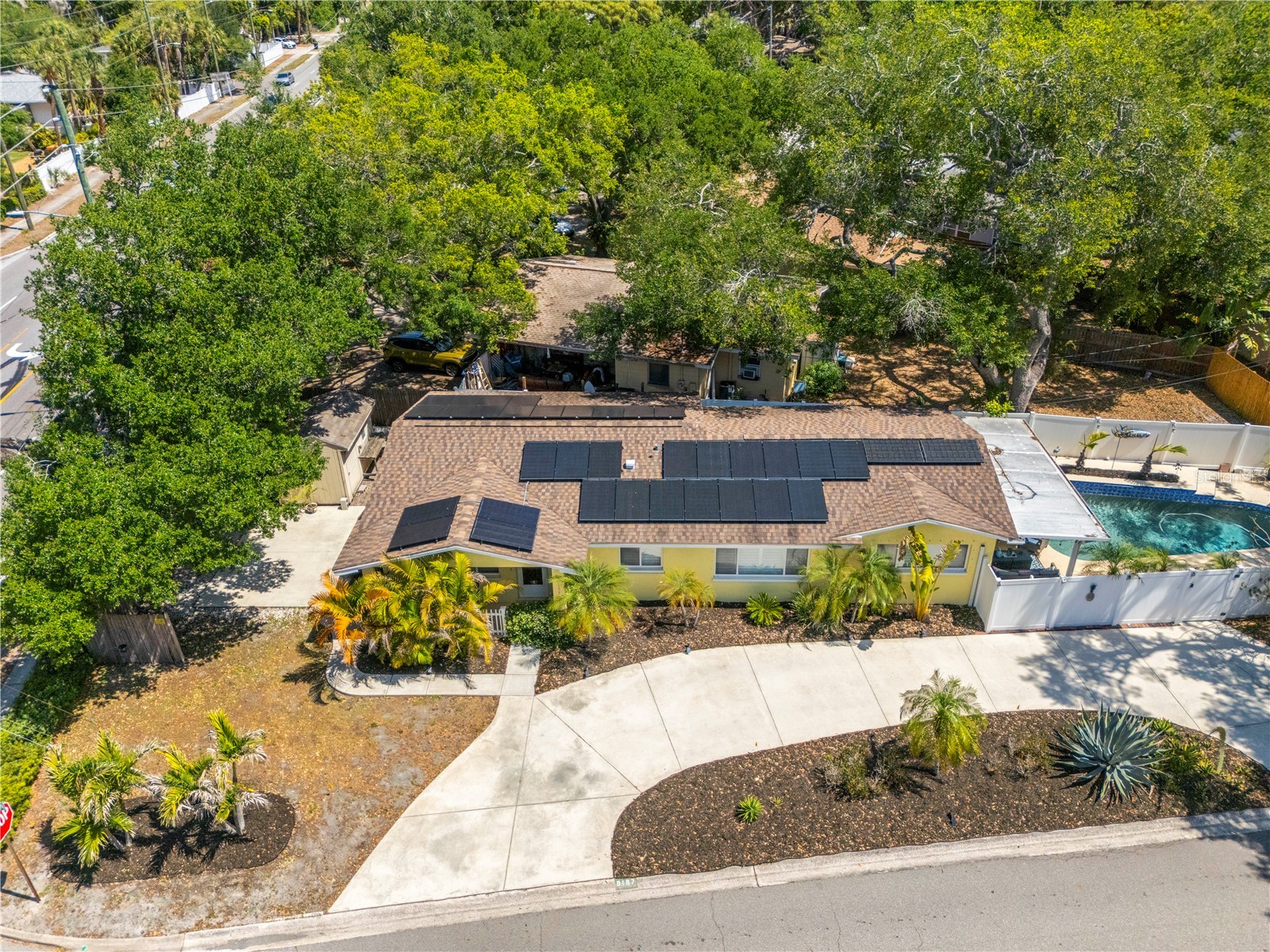 8187 23rd Avenue N Saint Petersburg FL 33710 TB8503645 image53