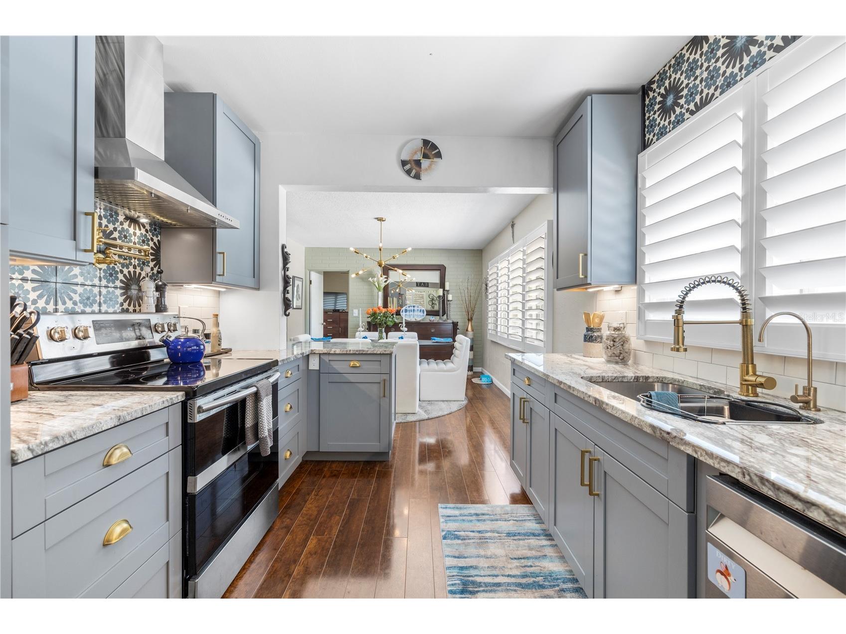 8187 23rd Avenue N Saint Petersburg FL 33710 TB8503645 image9