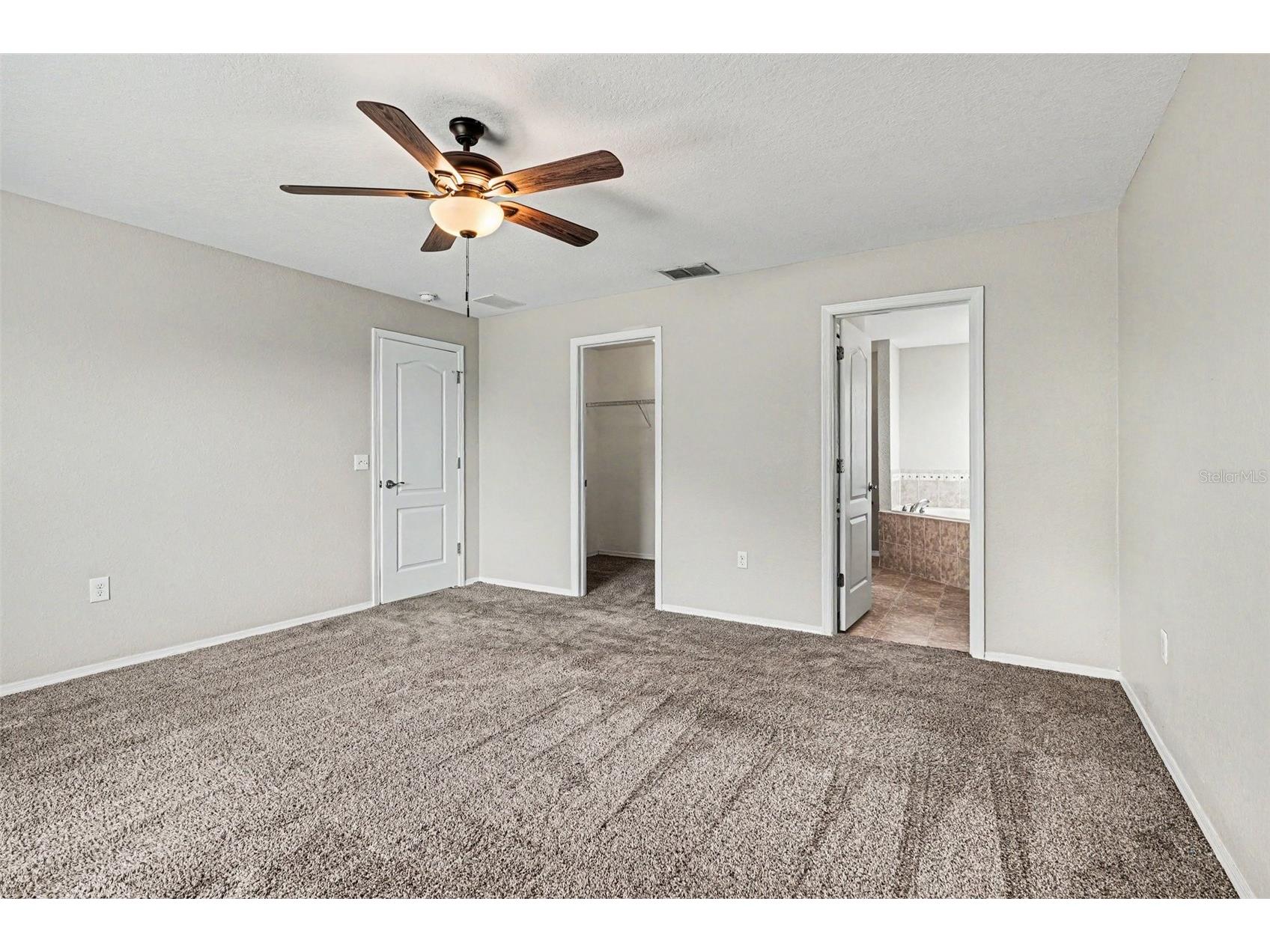 8187 Woodvine Circle Lakeland FL 33810 O6408679 image8