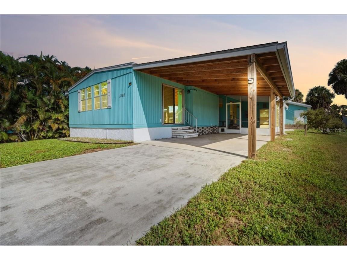 8188 Robert Street Englewood FL 34224 C7514717 image1