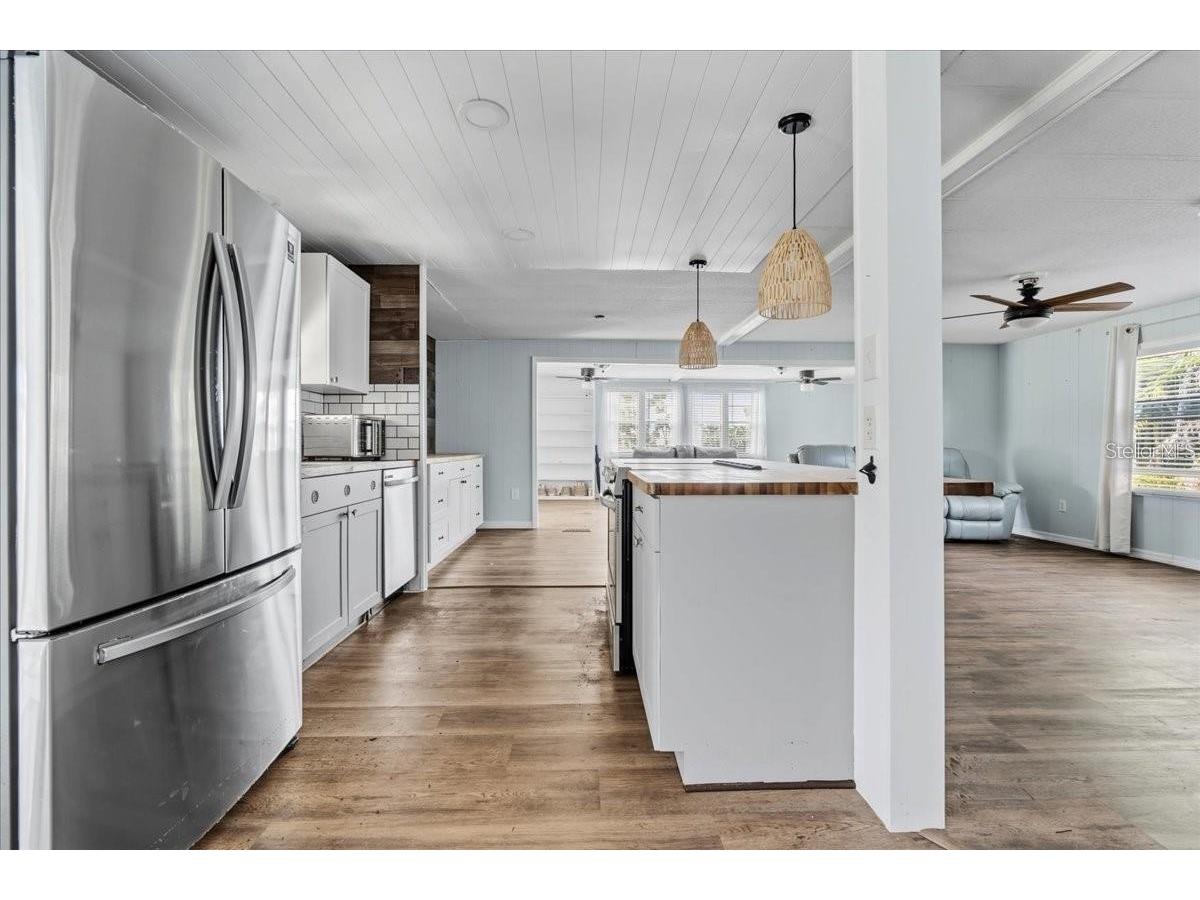 8188 Robert Street Englewood FL 34224 TB8526897 image10