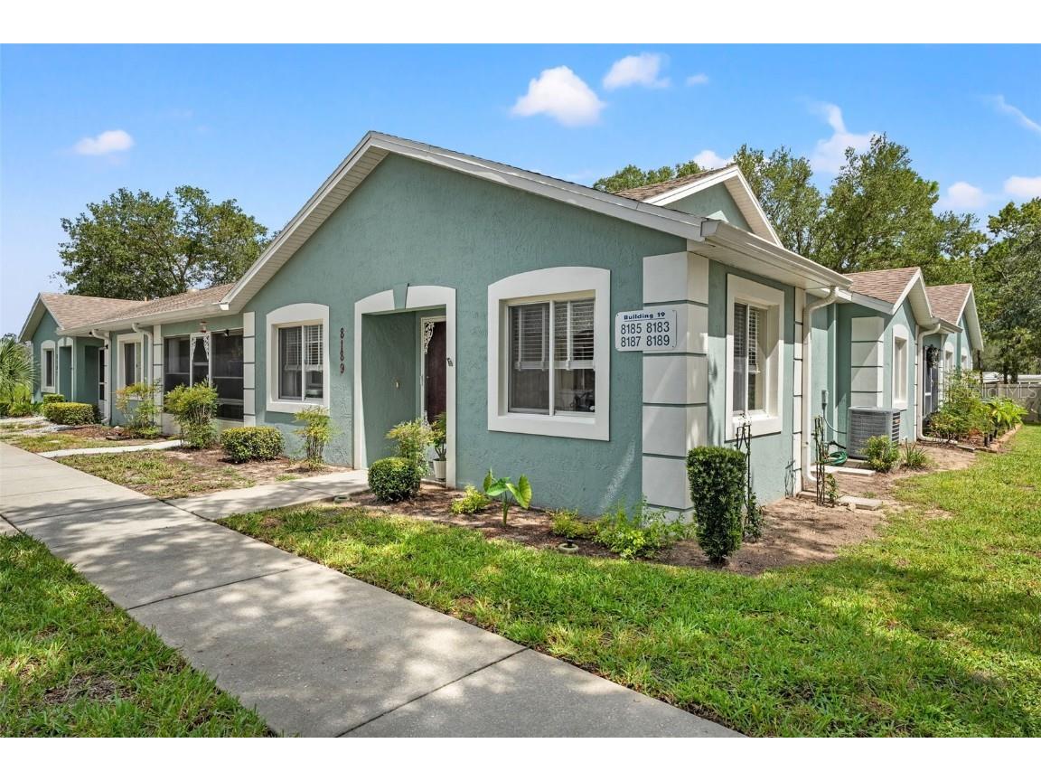8189 Sturbridge Court #8189 Weeki Wachee FL 34613 W7877472 image1