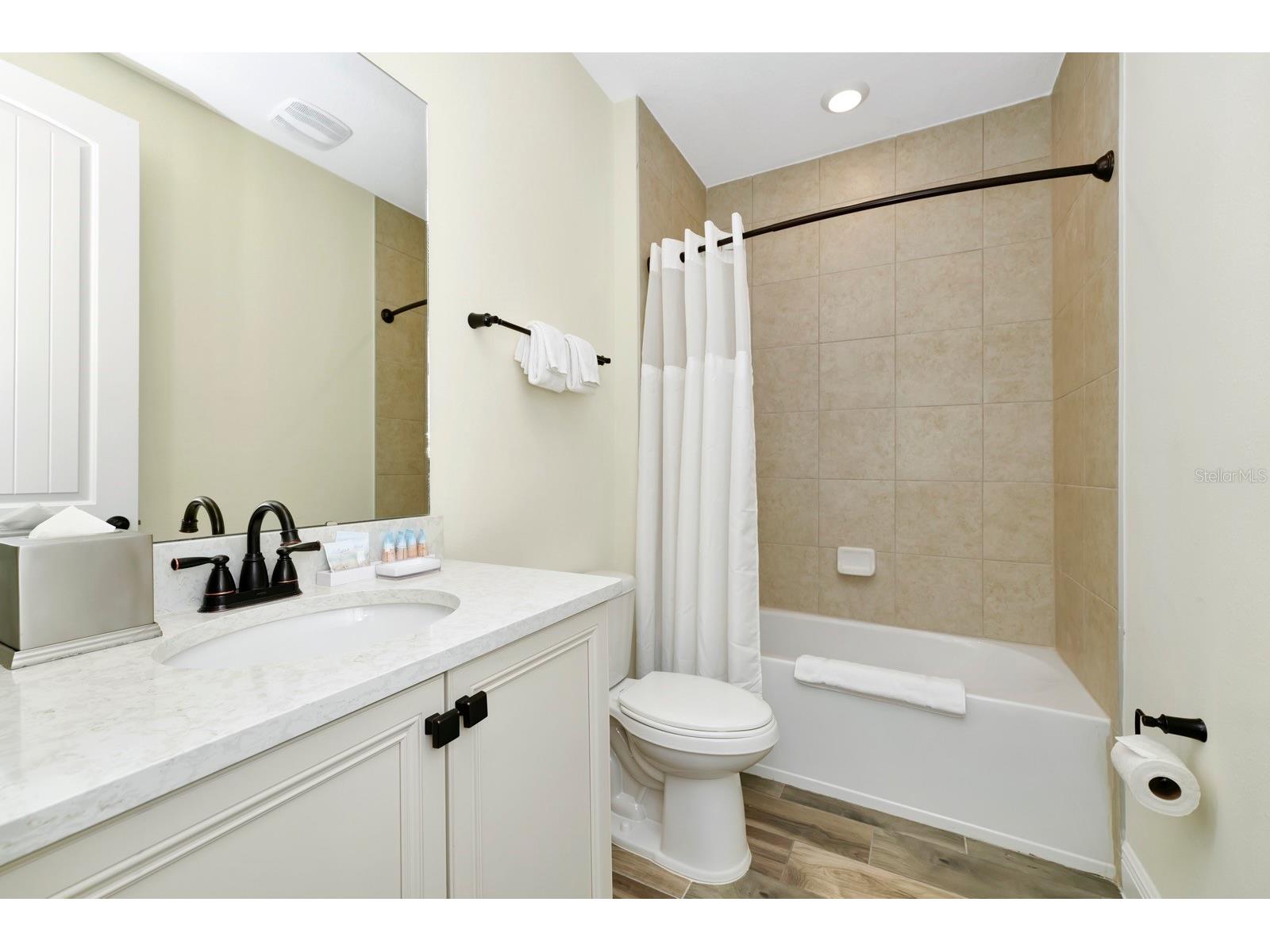 8189 Surf Street Kissimmee FL 34747 O6386129 image15