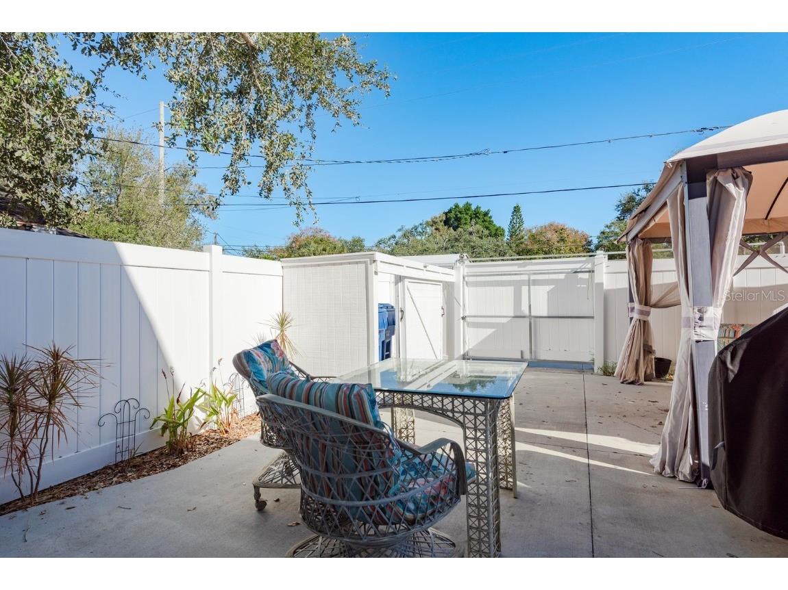 819 10th Street SW #A Largo FL 33770 TB8457425 image7