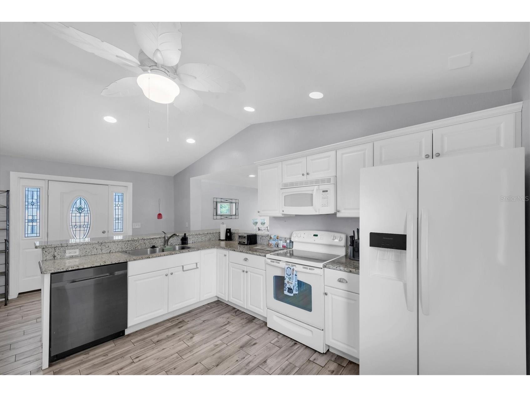 819 10th Street SW Largo FL 33770 TB8497554 image11