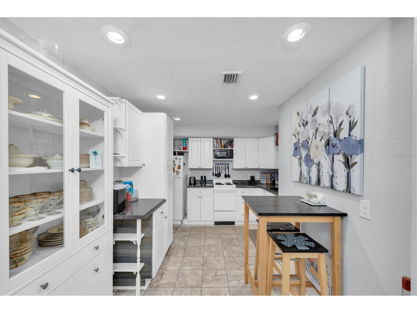 819 10th Street SW Largo FL 33770 TB8497554 image47