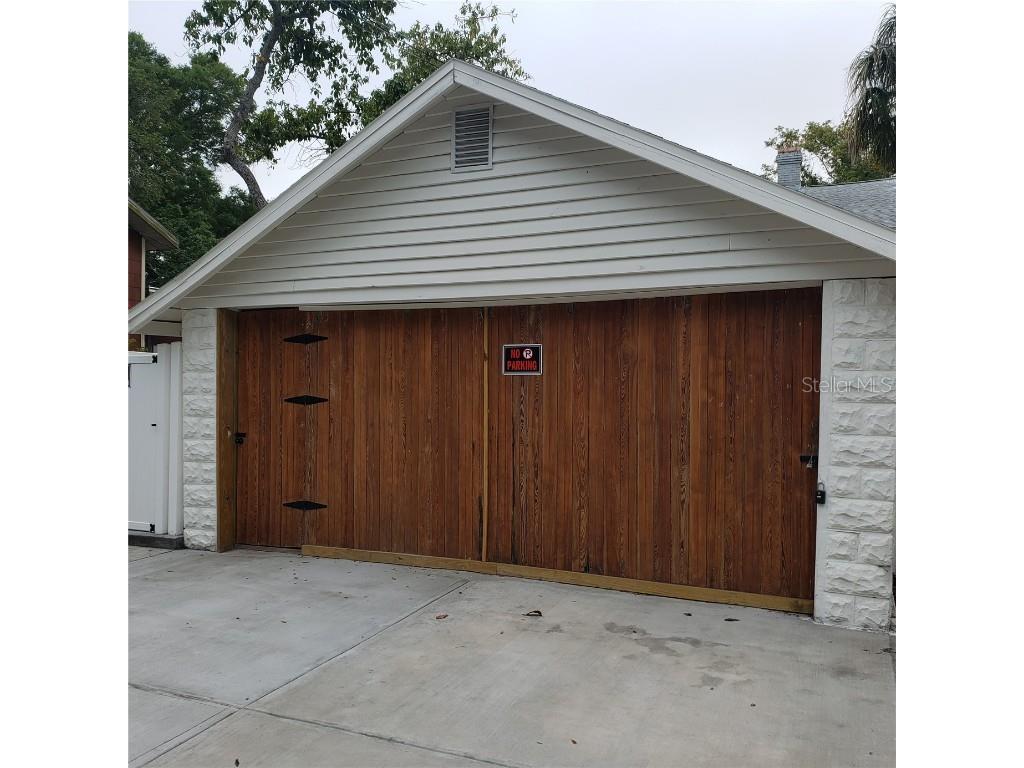 819 11th Street N #E Saint Petersburg FL 33705 U8214276 image1