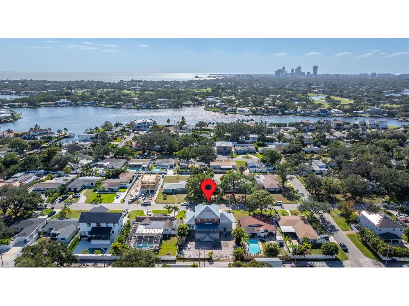 819 38th Avenue NE Saint Petersburg FL 33701 TB8456626 image20