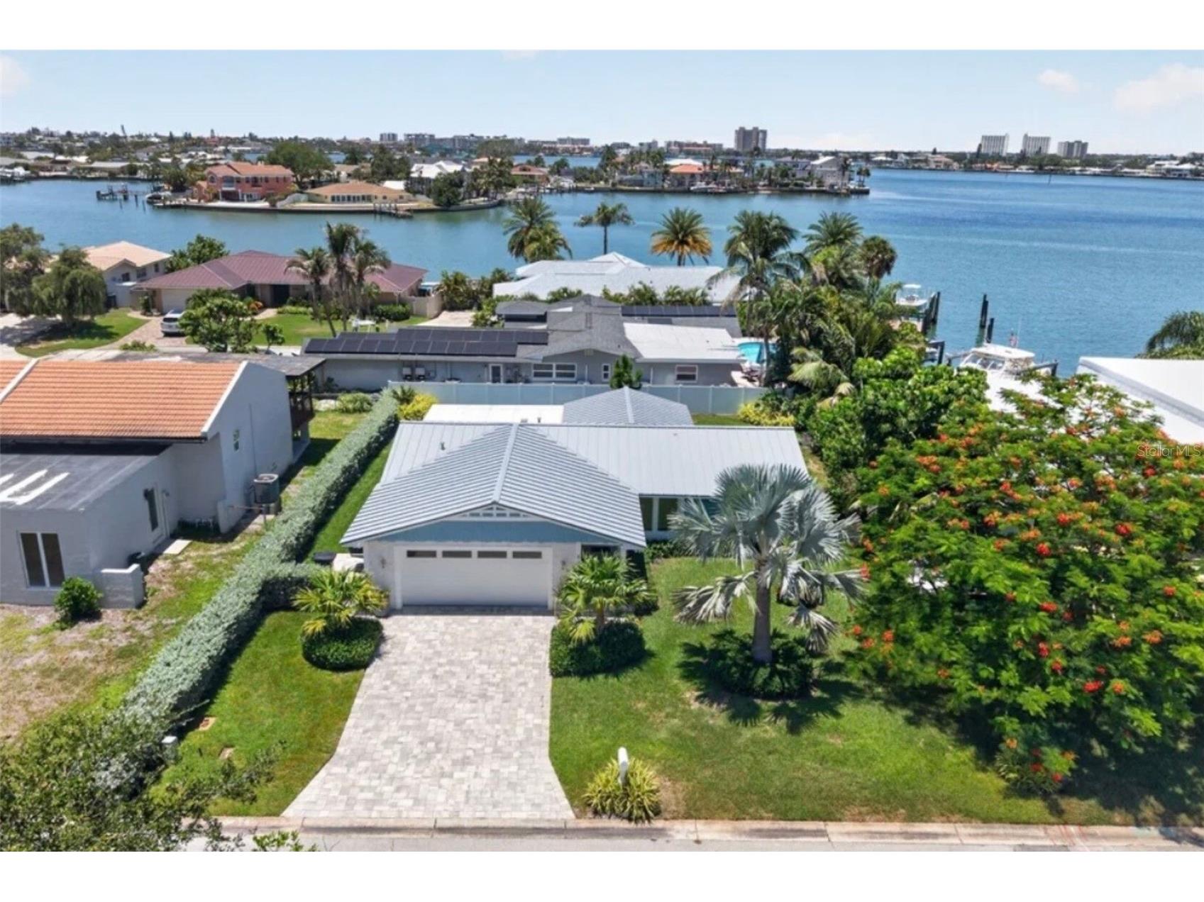 819 59th Avenue Saint Pete Beach FL 33706 - BOCA CIEGA BAY TB8524085 image1