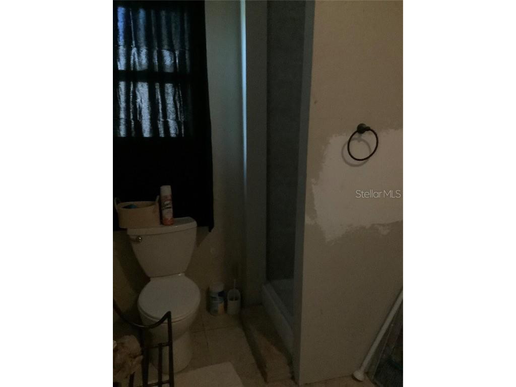 819 62nd Avenue S Saint Petersburg FL 33705 TB8417434 image15