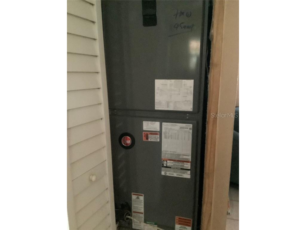 819 62nd Avenue S Saint Petersburg FL 33705 TB8417434 image22