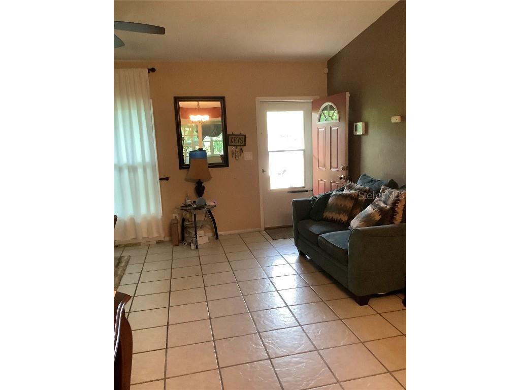 819 62nd Avenue S Saint Petersburg FL 33705 TB8417434 image7