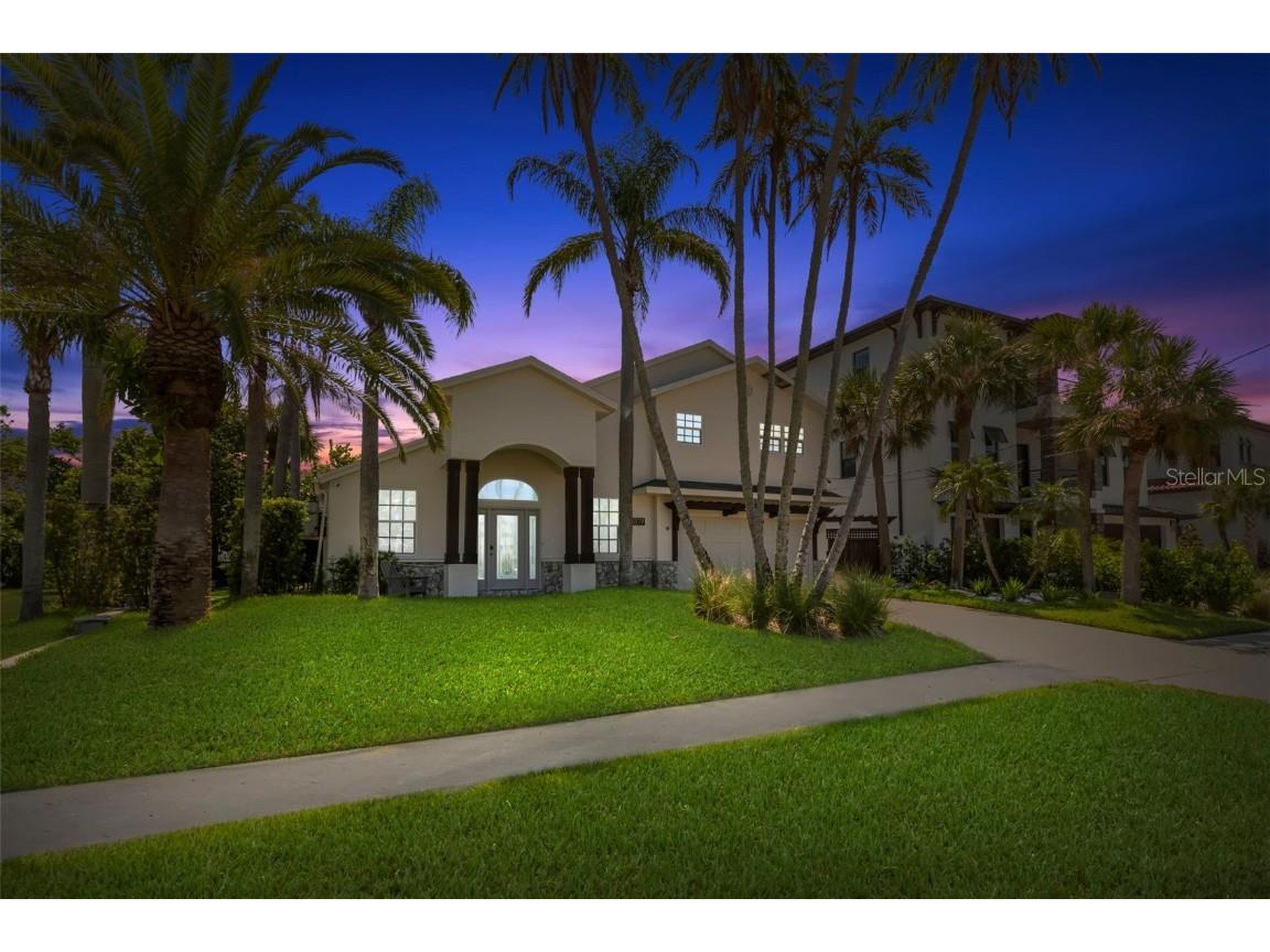 819 Bay Esplanade Clearwater Beach FL 33767 - MANDALAY CHANNEL TB8419651 image2