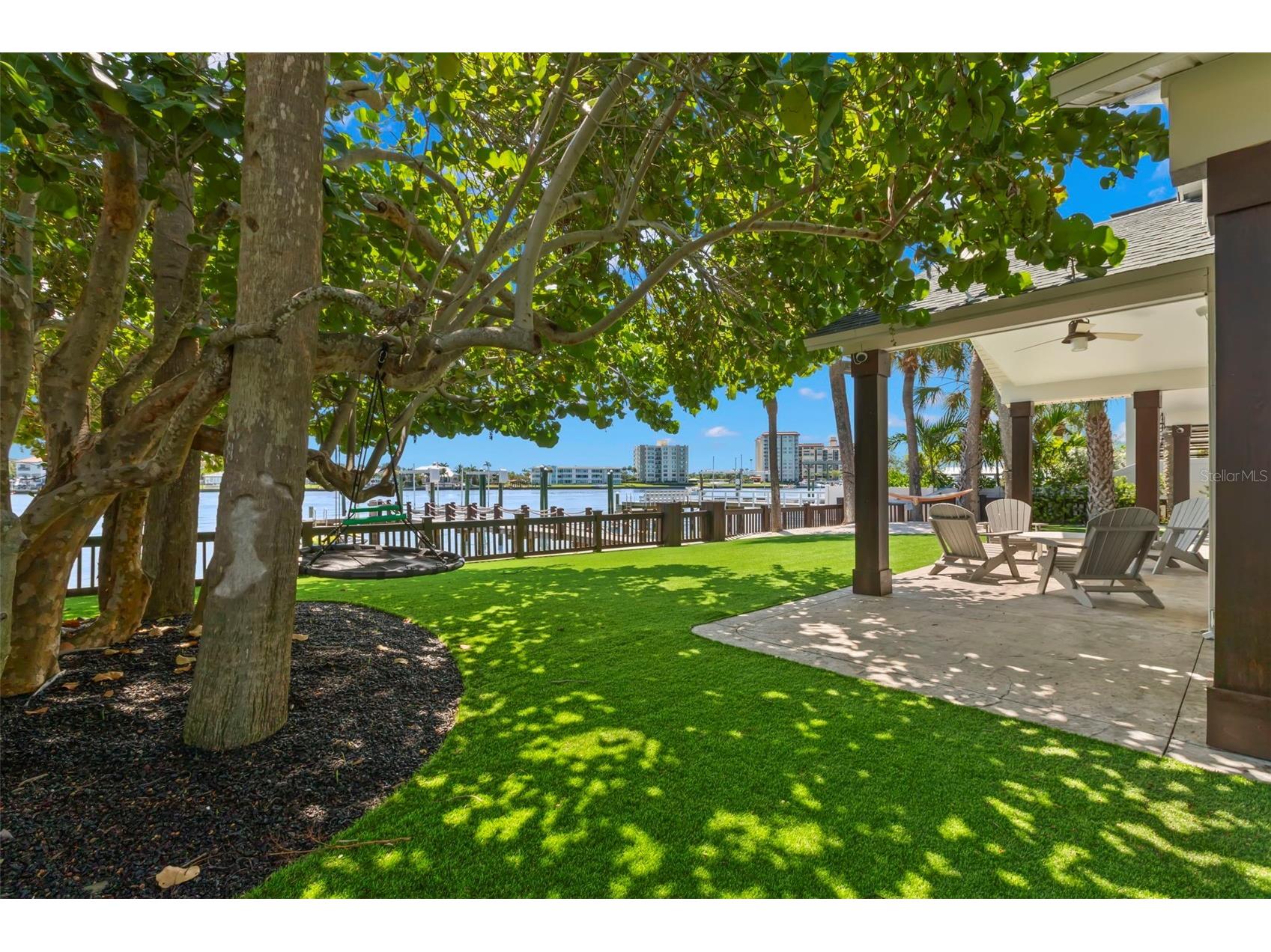 819 Bay Esplanade Clearwater Beach FL 33767 - MANDALAY CHANNEL TB8518596 image30