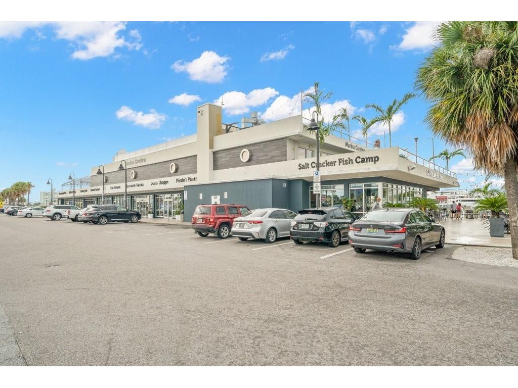 819 Bay Esplanade Clearwater Beach FL 33767 - MANDALAY CHANNEL TB8518596 image88