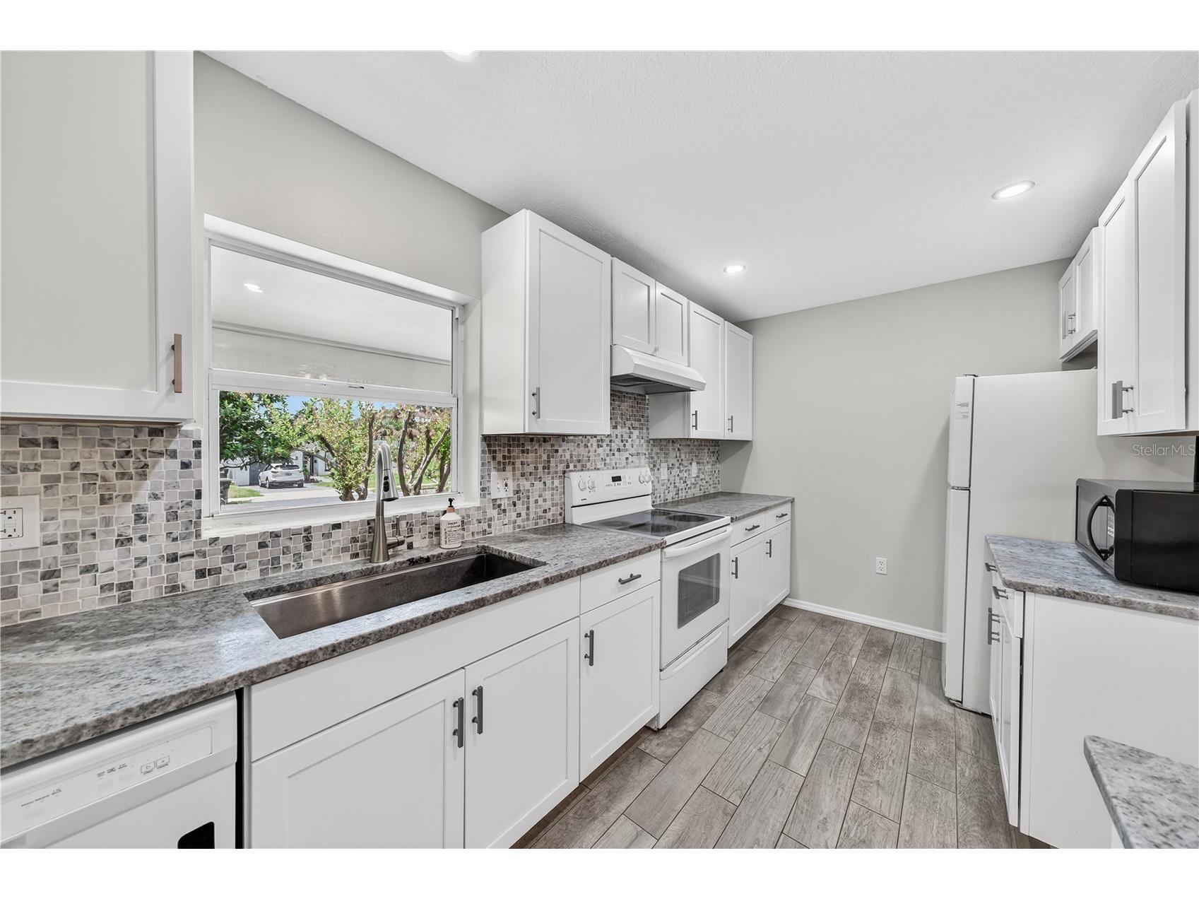 819 Canovia Avenue Orlando FL 32804 O6412493 image10