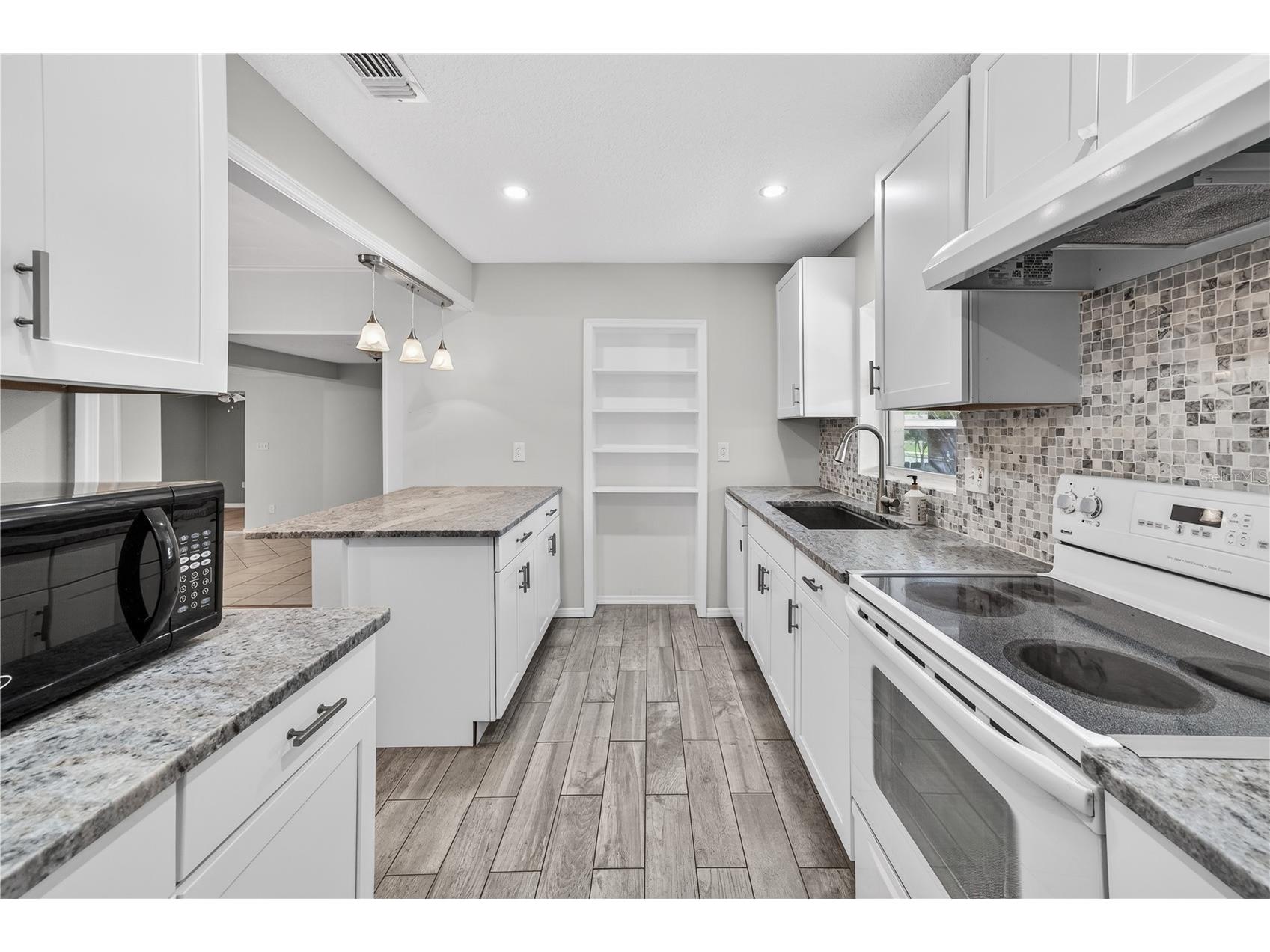 819 Canovia Avenue Orlando FL 32804 O6412493 image9