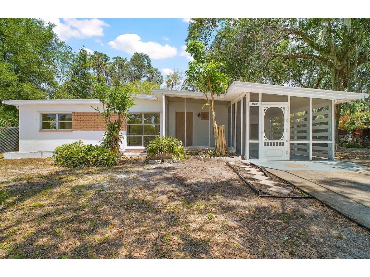 819 Edgewater Drive Eustis FL 32726 O6303412 image1