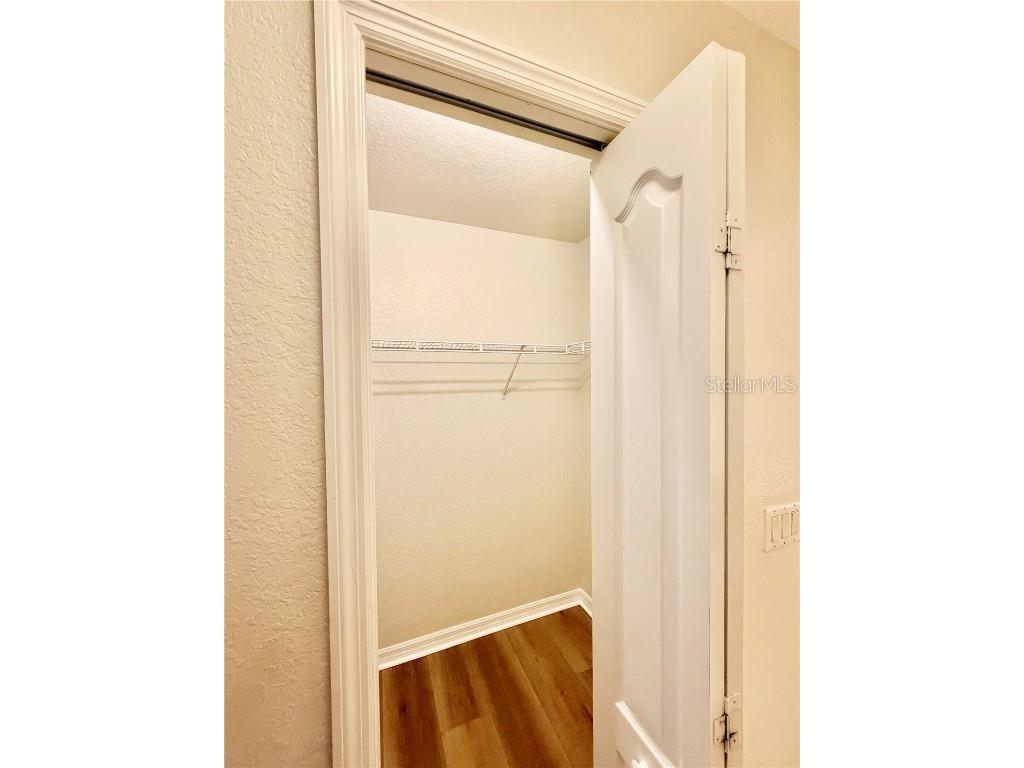 819 Fairwaycove Lane #102 Bradenton FL 34212 A4673484 image25