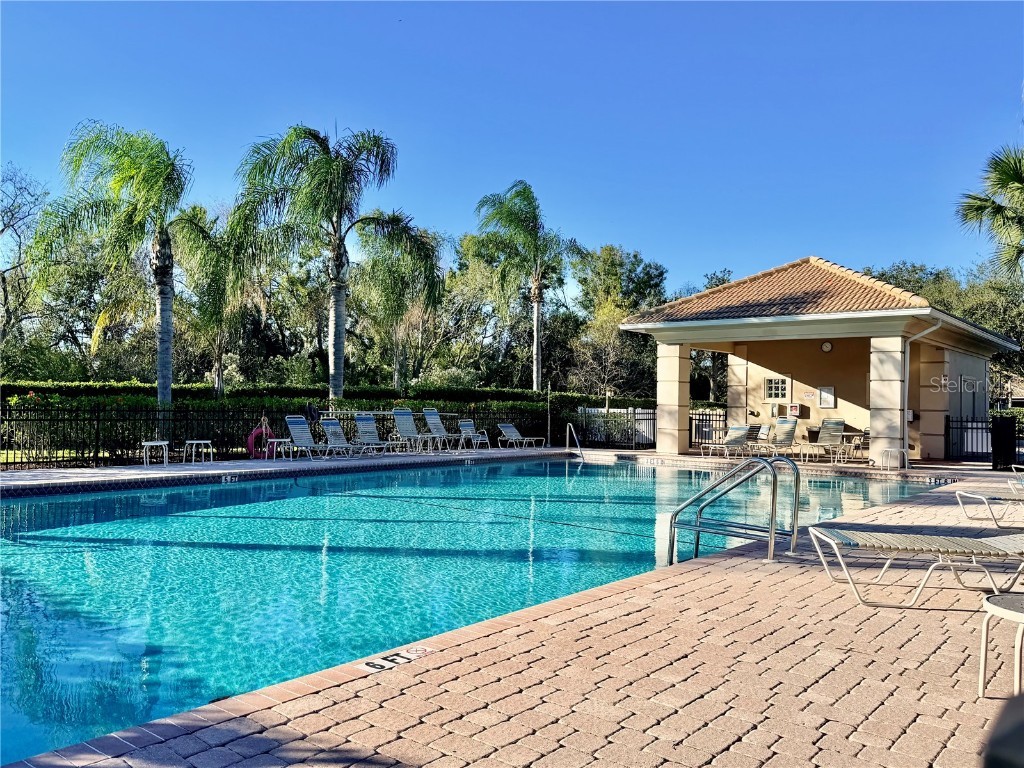 819 Fairwaycove Lane #102 Bradenton FL 34212 A4673484 image42