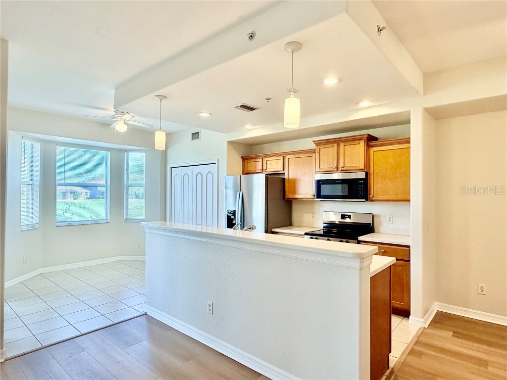 819 Fairwaycove Lane #102 Bradenton FL 34212 A4673484 image6