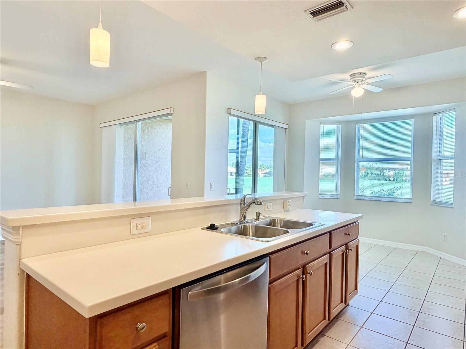 819 Fairwaycove Lane #102 Bradenton FL 34212 A4699379 image19