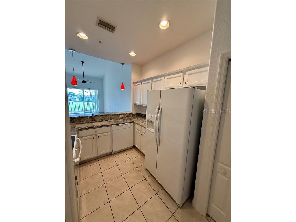 819 Fairwaycove Lane #203 Bradenton FL 34212 A4672938 image10