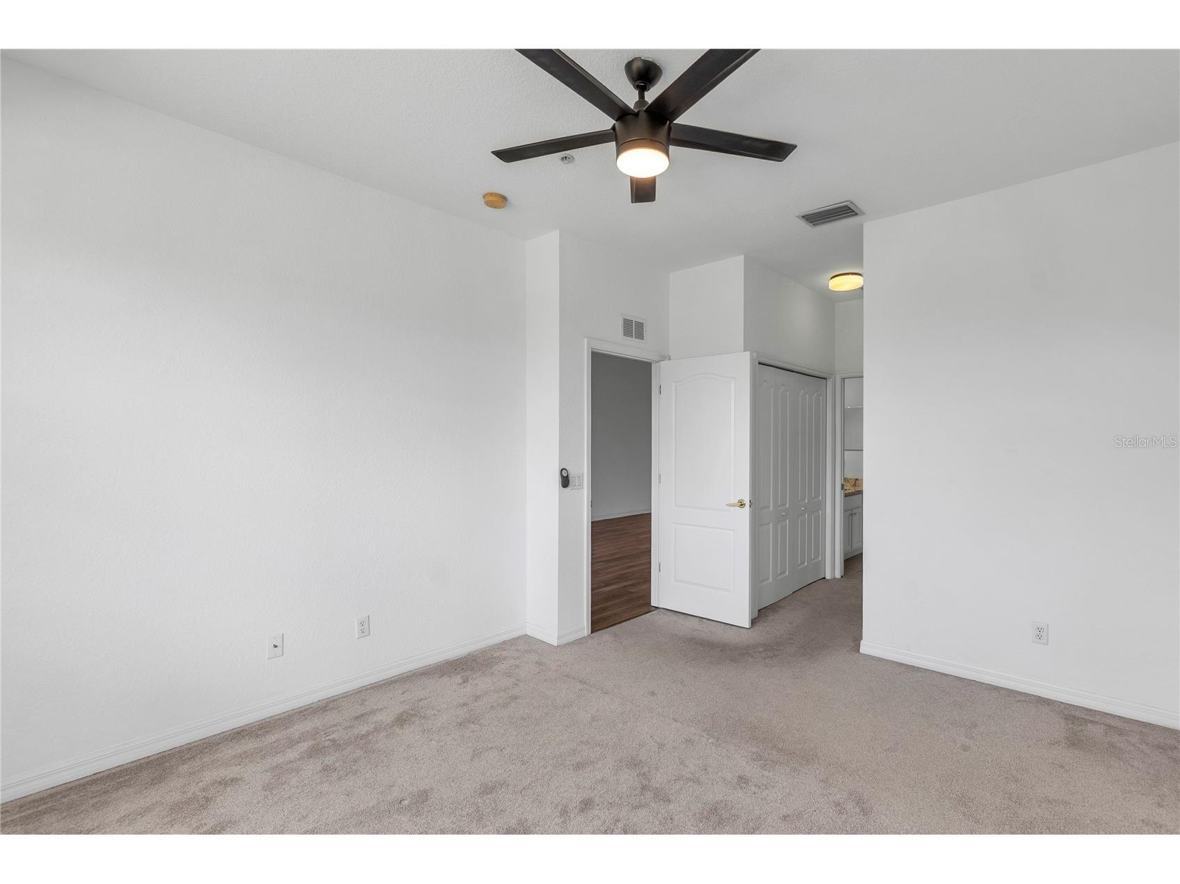819 Fairwaycove Lane #203 Bradenton FL 34212 A4685284 image38