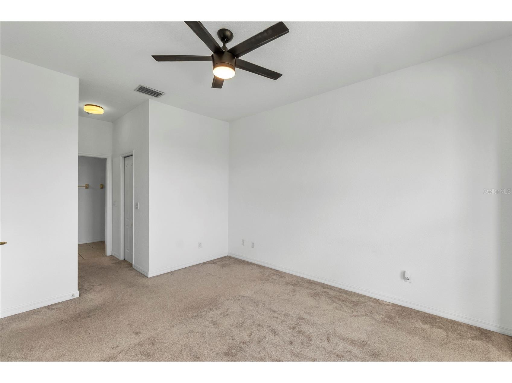 819 Fairwaycove Lane #203 Bradenton FL 34212 A4685284 image39