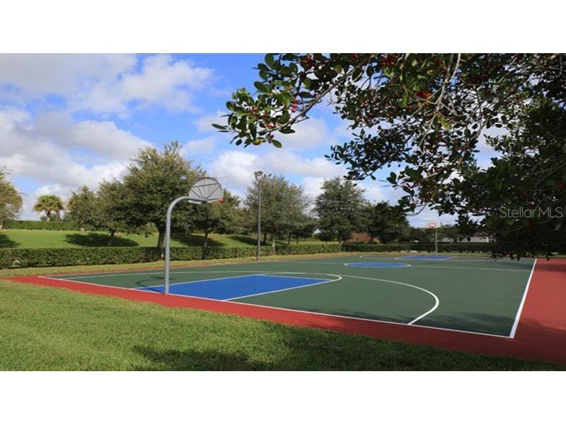 819 Fairwaycove Lane #204 Bradenton FL 34212 A4693495 image40