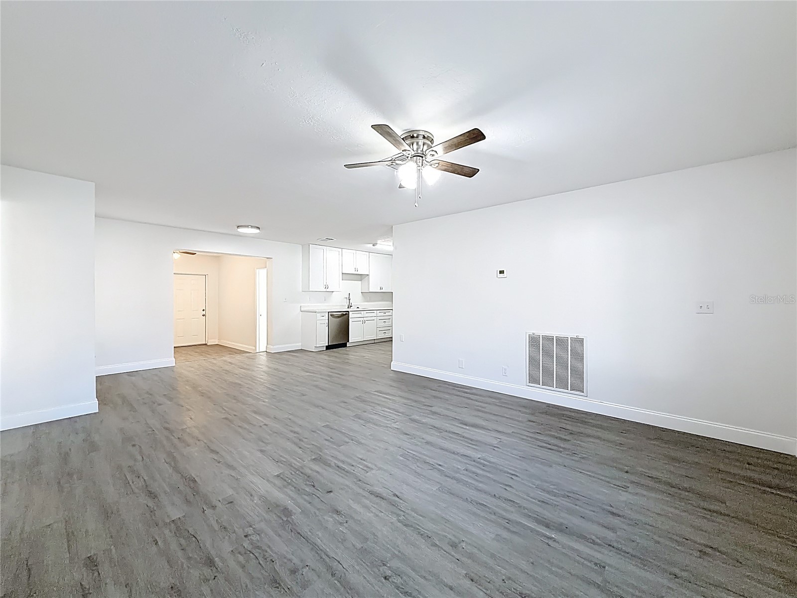 819 Helmsman Way Palm Harbor FL 34685 O6386163 image6