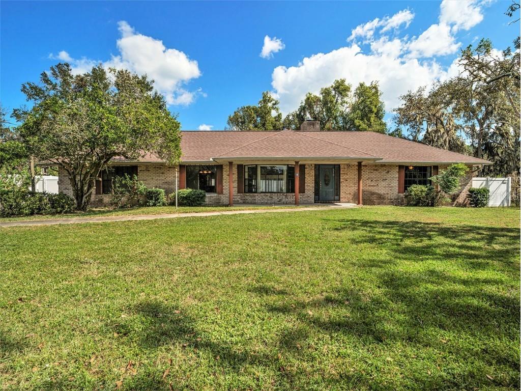 819 Hilltop Drive Brandon FL 33511 TB8329117 image1