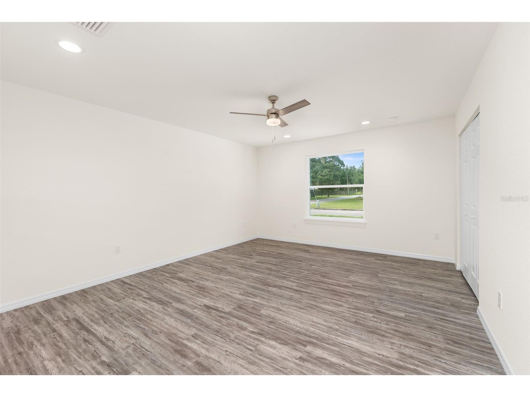 819 NE 10th Street Ocala FL 34470 OM725536 image13