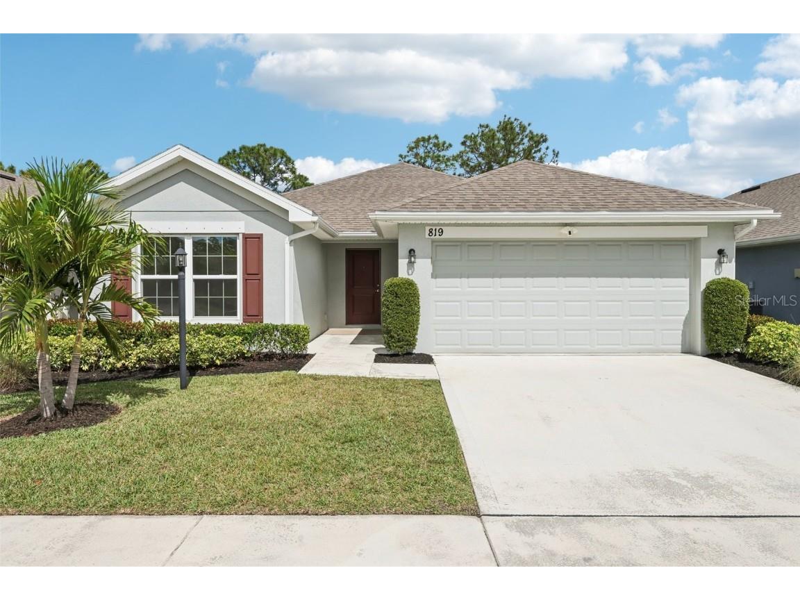 819 NE Whistling Duck Way Port Saint Lucie FL 34983 TB8355033 image1