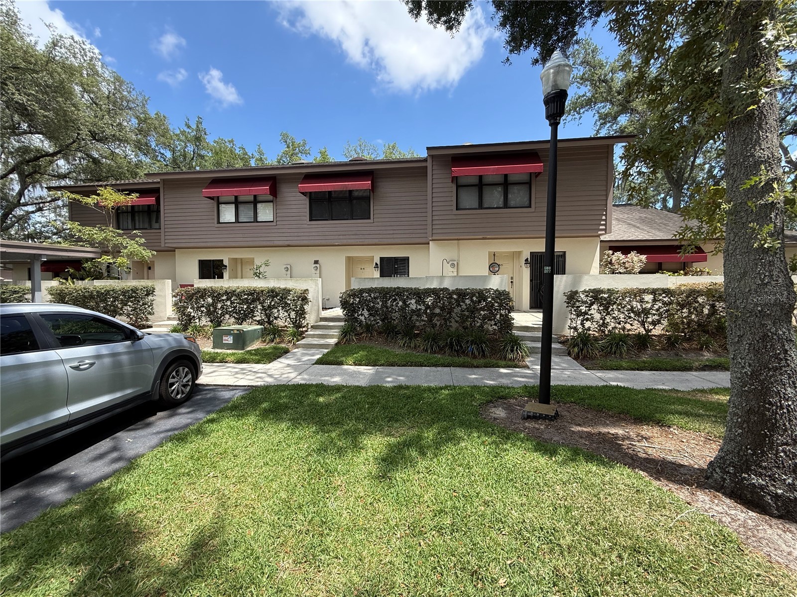819 Oak Park Place Brandon FL 33511 TB8506110 image1
