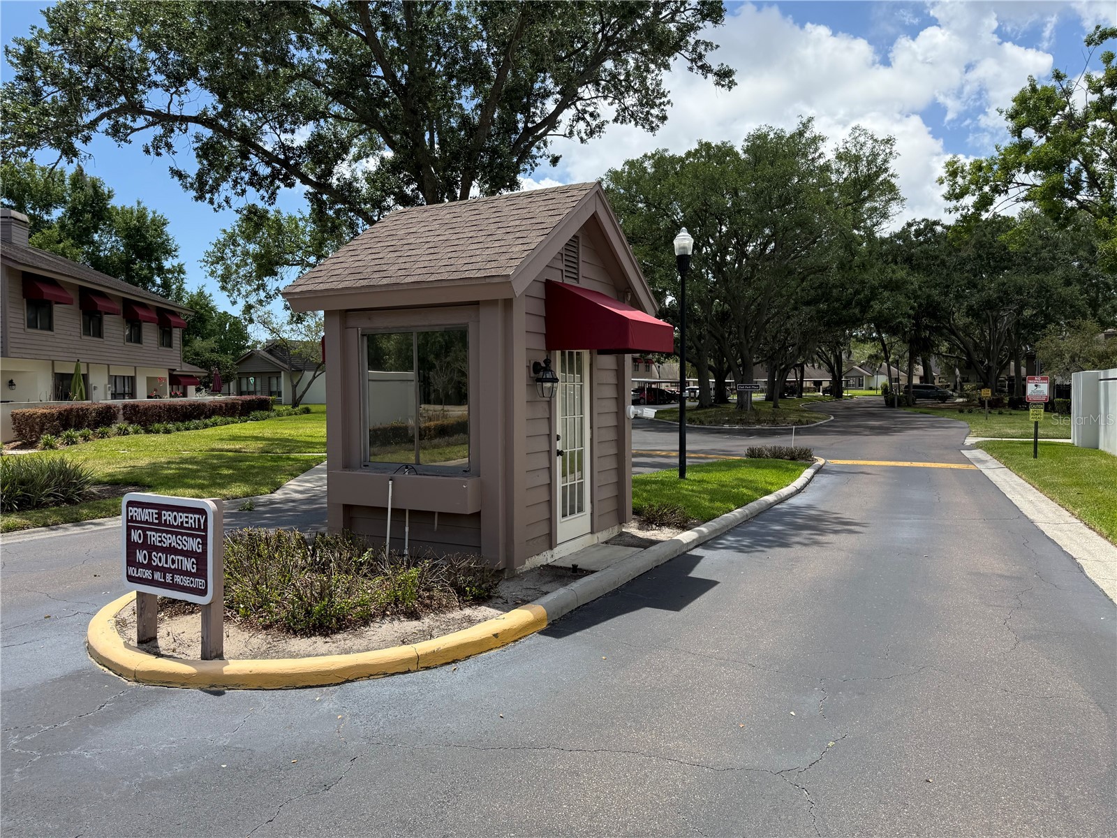 819 Oak Park Place Brandon FL 33511 TB8506110 image21