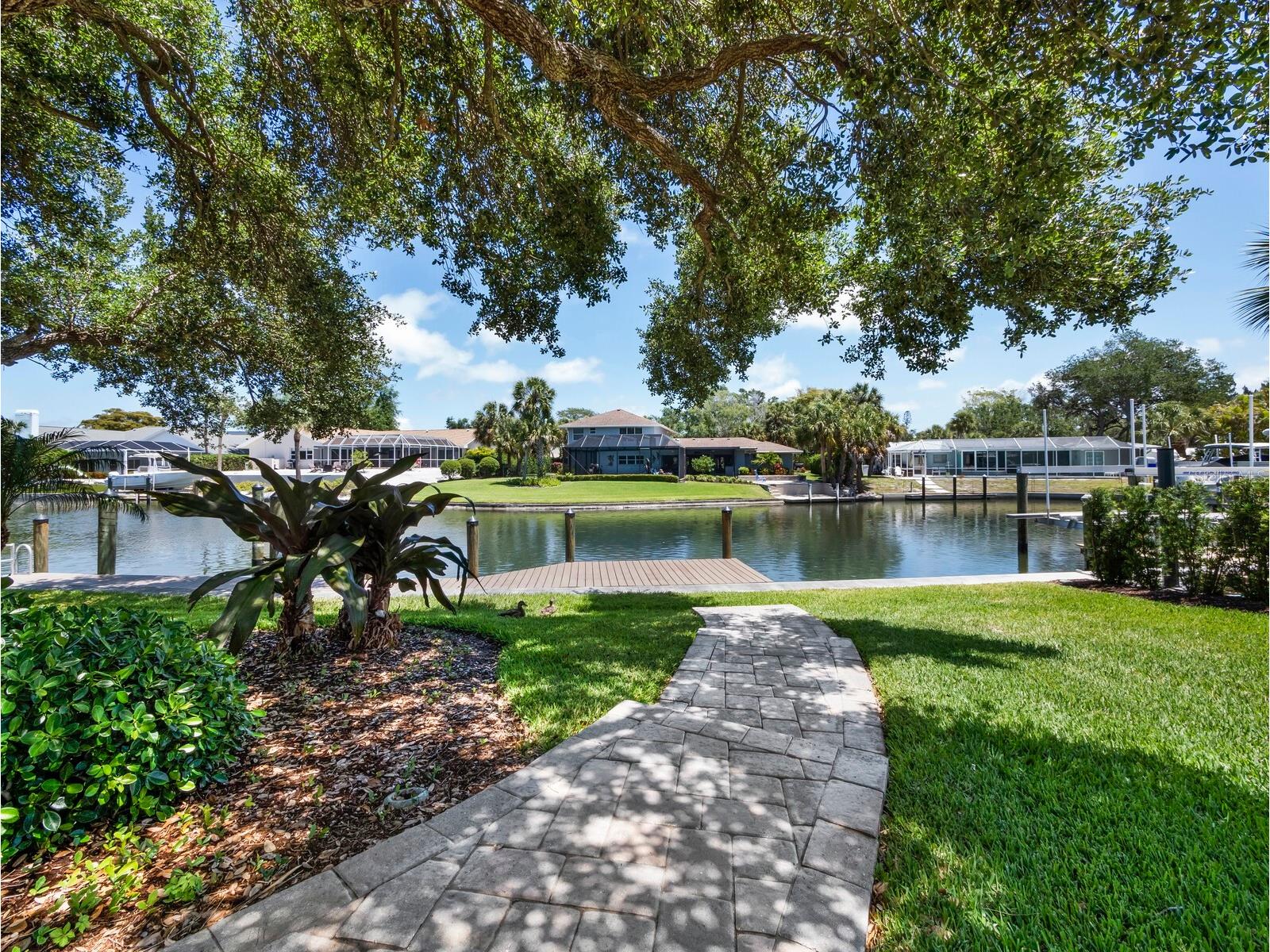 819 Paradise Way Sarasota FL 34242 - GRAND CANAL A4693282 image38