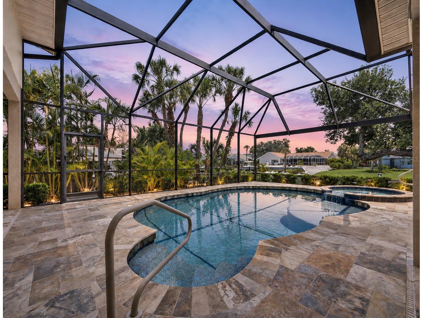 819 Paradise Way Sarasota FL 34242 - GRAND CANAL A4693282 image4