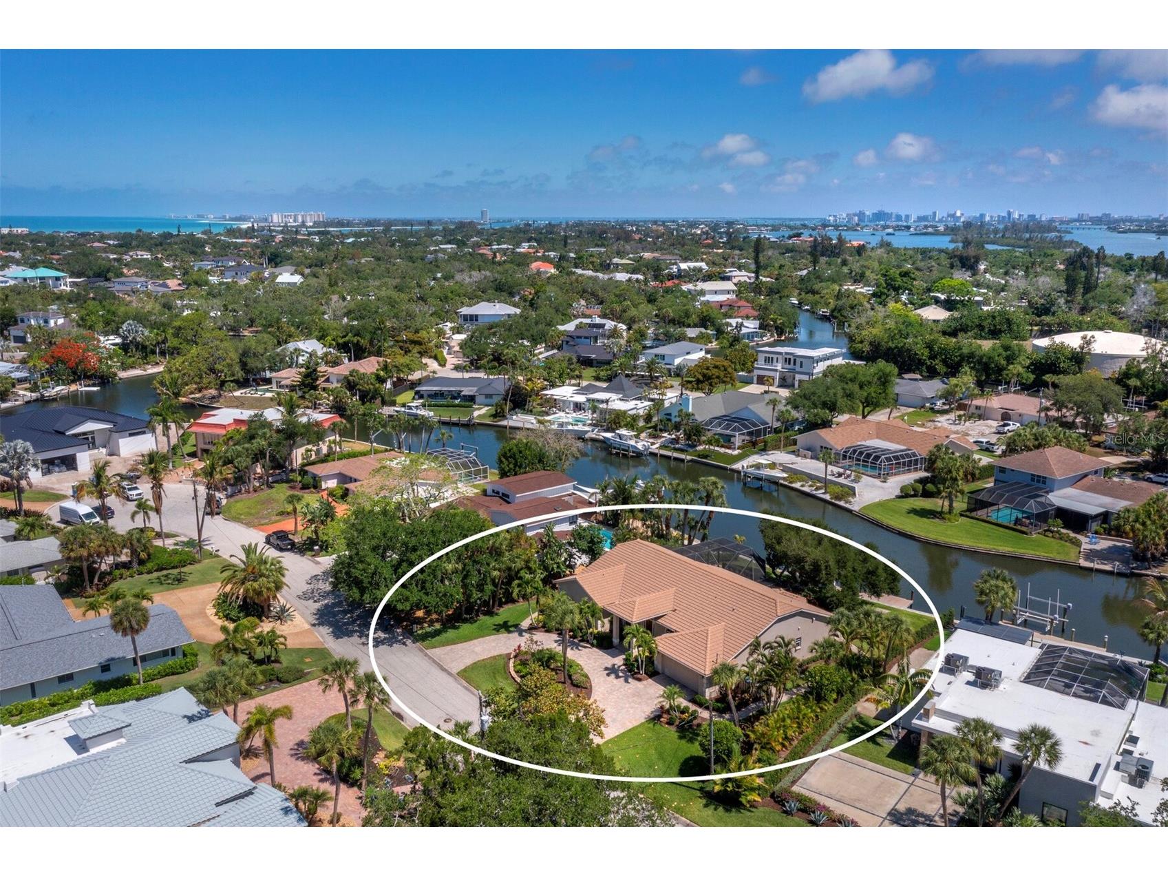819 Paradise Way Sarasota FL 34242 - GRAND CANAL A4693282 image45