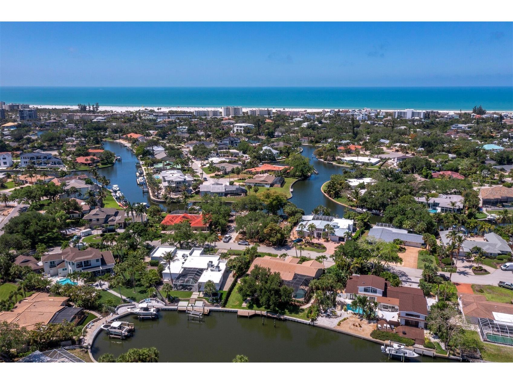 819 Paradise Way Sarasota FL 34242 - GRAND CANAL A4693282 image46